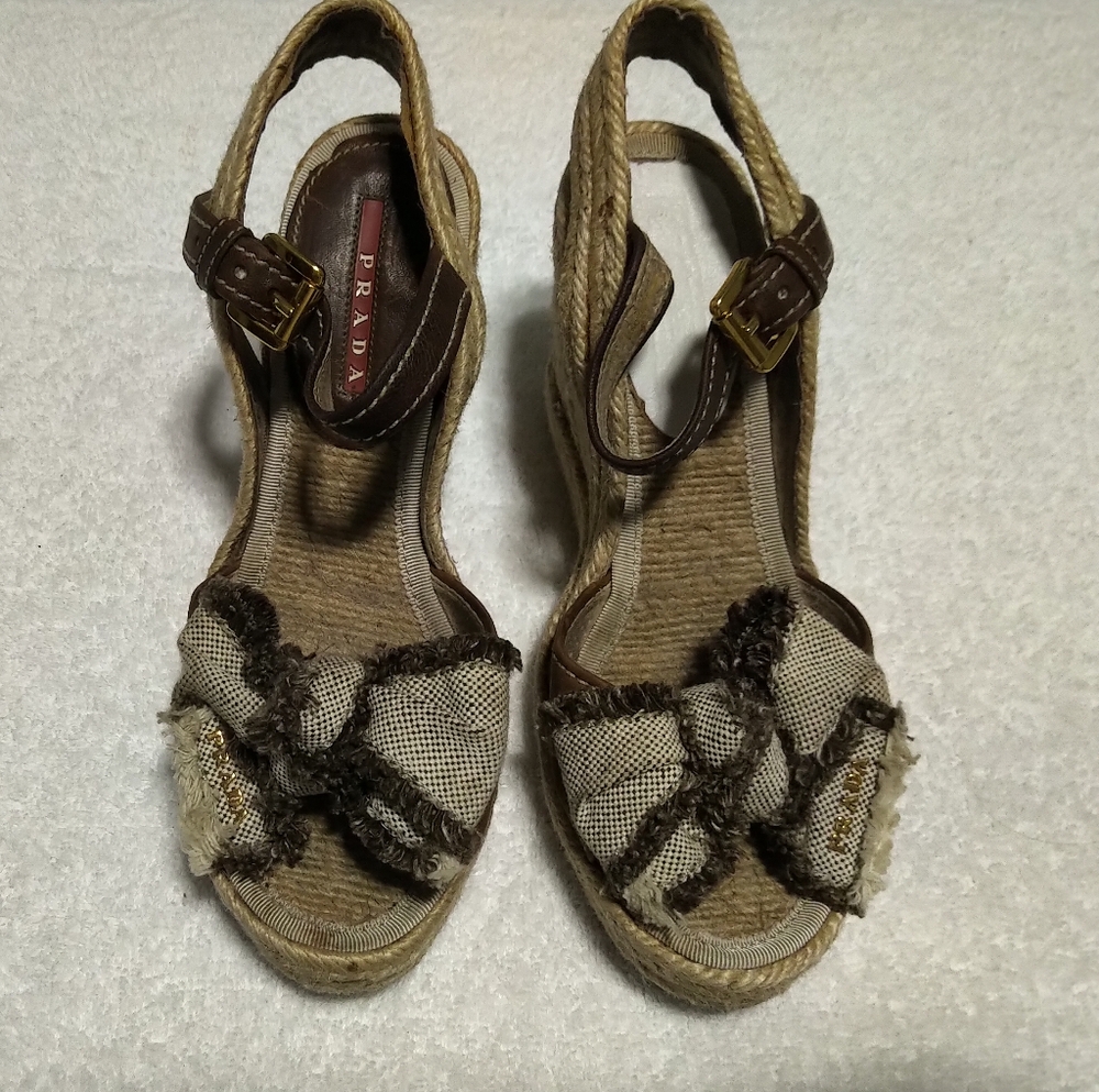 Authentic Prada Dark Brown & Cream Wedge Sandals With Bow - Size 5.5
